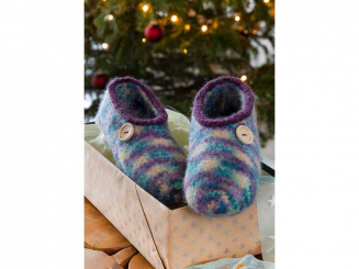 Anleitung Filzwolle Color Filzhausschuhe mit Holzknopf 