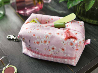 Nähanleitung Kosmetiktasche by Gütermann 