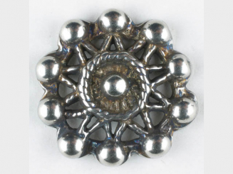 sternförmiger Vollmetallknopf mit Perlenbesatz, rund, Öse - Größe: 